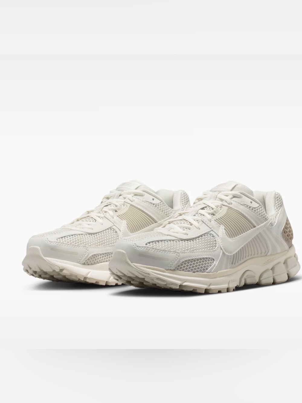 Nike Cream/Off-White Nike Zoom Vomero 5 Trainers